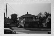 1209 N RICHMOND ST, a Two Story Cube house, built in Appleton, Wisconsin in 1910.