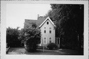 218-220 N STATE ST, a Queen Anne house, built in Appleton, Wisconsin in 1900.