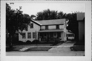 312 N STATE ST, a Gabled Ell house, built in Appleton, Wisconsin in 1885.