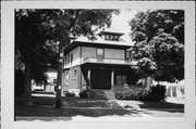 505 S STATE ST, a American Foursquare house, built in Appleton, Wisconsin in 1914.