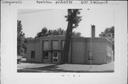 600 S VULCAN ST, a Art/Streamline Moderne small office building, built in Appleton, Wisconsin in 1940.
