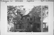 523 S WALNUT ST, a Queen Anne house, built in Appleton, Wisconsin in 1898.