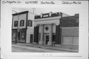 202 W MAIN ST 202 W MAIN ST, a Neoclassical/Beaux Arts bank/financial institution, built in Hortonville, Wisconsin in 1916.