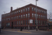 1 N BEDFORD ST, a Astylistic Utilitarian Building industrial building, built in Madison, Wisconsin in 1909.