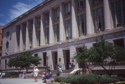 215 MARTIN LUTHER KING BLVD, a Neoclassical/Beaux Arts post office, built in Madison, Wisconsin in 1927.