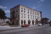 200 W GRAND AVE, a Queen Anne lodging-hotel, built in Port Washington, Wisconsin in 1896.