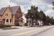 149 GREEN BAY RD, a Queen Anne house, built in Thiensville, Wisconsin in 1909.