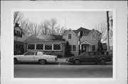 W62 N547 WASHINGTON AVE, a Commercial Vernacular house, built in Cedarburg, Wisconsin in .