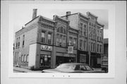 W62 N571-573 WASHINGTON AVE, a Commercial Vernacular lodging-hotel, built in Cedarburg, Wisconsin in 1886.