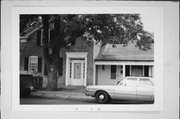 W62 N628 WASHINGTON AVE, a Gabled Ell house, built in Cedarburg, Wisconsin in 1870.
