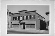 W63 N688-690 WASHINGTON AVE, a Commercial Vernacular retail building, built in Cedarburg, Wisconsin in 1900.