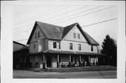 5616 DONGES BAY RD, a Front Gabled tavern/bar, built in Mequon, Wisconsin in 1911.