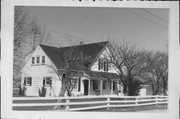 2116 W DONGES BAY RD, a Gabled Ell house, built in Mequon, Wisconsin in 1870.