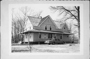 736 W GLEN OAKS, a Front Gabled house, built in Mequon, Wisconsin in 1904.