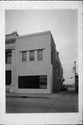 118 N FRANKLIN ST, a Commercial Vernacular small retail building, built in Port Washington, Wisconsin in 1907.