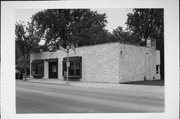 174 S MAIN ST, a Commercial Vernacular small retail building, built in Thiensville, Wisconsin in 1945.