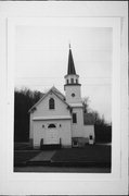 COUNTY HIGHWAY EE, S SIDE, 2 M W OF COUNTY HIGHWAY D, a Early Gothic Revival church, built in Hartland, Wisconsin in .