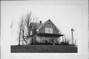 COUNTY LINE RD, S SIDE, .8 M E OF COUNTY HIGHWAY I, a Cross Gabled house, built in Gilman, Wisconsin in .