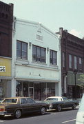 1019 MAIN ST, a Prairie School retail building, built in Stevens Point, Wisconsin in 1915.