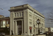 500 N PINE ST, a Neoclassical/Beaux Arts bank/financial institution, built in Burlington, Wisconsin in 1909.