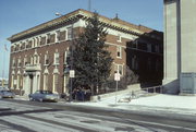 601 LAKE AVE, a Neoclassical/Beaux Arts meeting hall, built in Racine, Wisconsin in 1912.