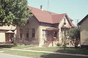 2041 ERIE ST, a Italianate house, built in Racine, Wisconsin in 1894.