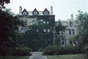 600 21ST ST 600 21ST ST, a Early Gothic Revival university or college building, built in Racine, Wisconsin in 1867.