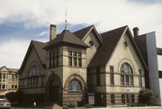 625 COLLEGE AVE, a Romanesque Revival house of worship, built in Racine, Wisconsin in 1895.