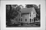 544-46 W CHESTNUT ST, a Queen Anne house, built in Burlington, Wisconsin in 1910.