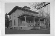 549 W CHESTNUT ST, a American Foursquare house, built in Burlington, Wisconsin in 1908.