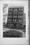 201 6TH ST, a Neoclassical/Beaux Arts large office building, built in Racine, Wisconsin in 1899.
