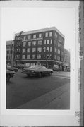 201 6TH ST, a Neoclassical/Beaux Arts large office building, built in Racine, Wisconsin in 1899.