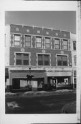 302-304 6TH ST, a Commercial Vernacular bank/financial institution, built in Racine, Wisconsin in 1918.