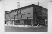 401 6TH ST, a Italianate small retail building, built in Racine, Wisconsin in 1868.