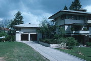 2914 OXFORD RD, a Prairie School house, built in Shorewood Hills, Wisconsin in 1916.