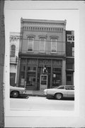 613 6TH ST, a Italianate retail building, built in Racine, Wisconsin in 1884.