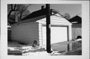 1326 DEANE BLVD, a Astylistic Utilitarian Building garage, built in Racine, Wisconsin in .