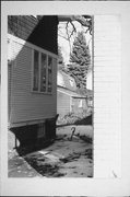 1515 DEANE BLVD, a Astylistic Utilitarian Building garage, built in Racine, Wisconsin in .
