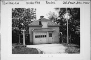 213 FRANK AVE, IN REAR, a One Story Cube garage, built in Racine, Wisconsin in 1925.