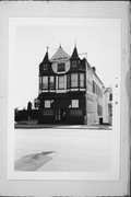 231 S MAIN ST, a Queen Anne tavern/bar, built in Racine, Wisconsin in 1891.