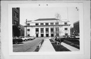 441 S MAIN ST, a Neoclassical/Beaux Arts bank/financial institution, built in Racine, Wisconsin in 1919.