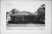 403 N MEMORIAL DR, a Craftsman house, built in Racine, Wisconsin in .