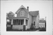 1642 S PARK AVE, a Queen Anne house, built in Racine, Wisconsin in 1870.