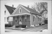 1605 PHILLIPS AVE, a Front Gabled house, built in Racine, Wisconsin in .