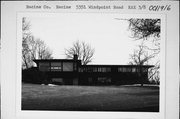 5351 W WIND POINT RD, a Usonian house, built in Wind Point, Wisconsin in 1949.
