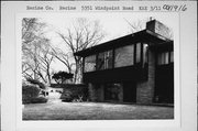 5351 W WIND POINT RD, a Usonian house, built in Wind Point, Wisconsin in 1949.