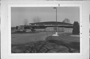 4050 LIGHTHOUSE DR, a Prairie School elementary, middle, jr.high, or high, built in Wind Point, Wisconsin in 1965.