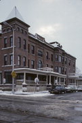 213 S CENTRAL AVE, a Romanesque Revival lodging-hotel, built in Richland Center, Wisconsin in 1873.