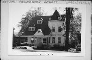 242 N CENTRAL AVE, a Queen Anne house, built in Richland Center, Wisconsin in 1891.
