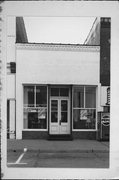 155C E COURT ST, a Commercial Vernacular small retail building, built in Richland Center, Wisconsin in 1895.